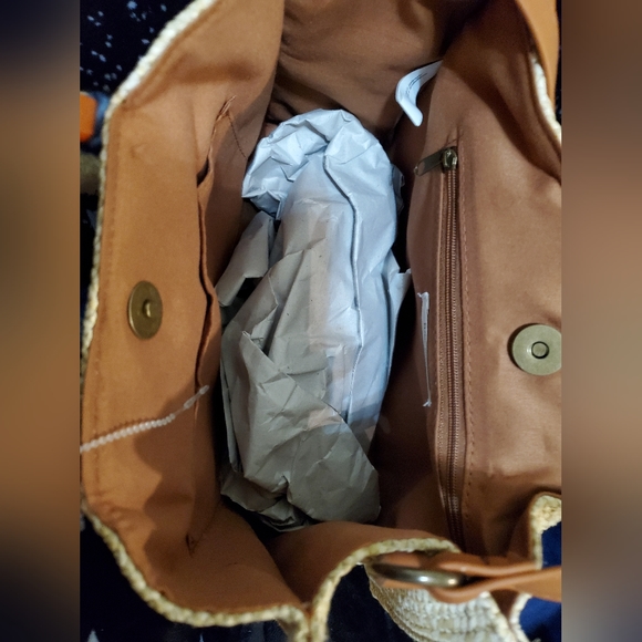 Purse - Picture 4 of 4